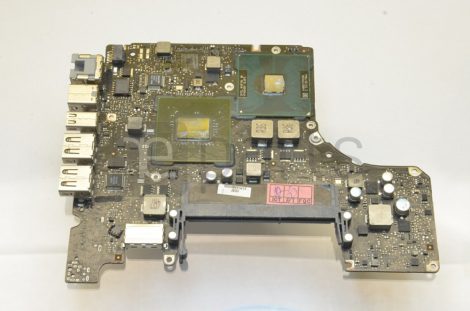 A1278 Macbook Pro 13" unibody Logic Board Core2 duo 2.26 GHz (820-2530-A 661-5230) Nem működik, alkatrésznek