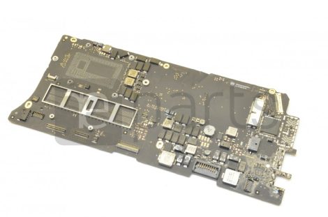 A1502 Macbook Pro 13" retina Logic Board i5 2.9 GHz 8G (820-4924-A ) Nem működik, alkatrésznek