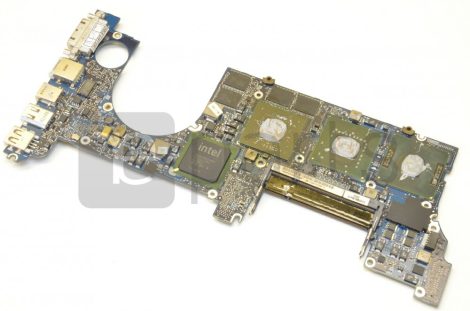 A1260 Macbook Pro 15" Logic Board Core2 duo 2.5GHz (820-2249-A) Nem működik, alkatrésznek